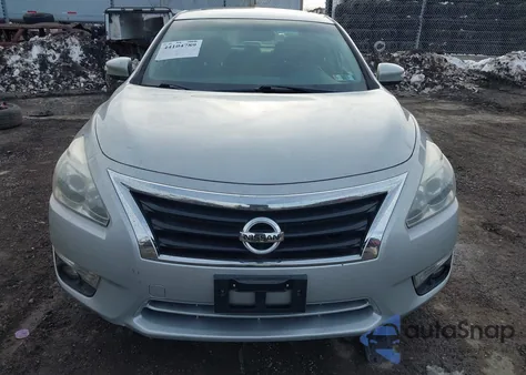 2015 Nissan Altima 2.5 Sv z USA, uszkodzony, nr VIN 1N4AL3AP0FC598242